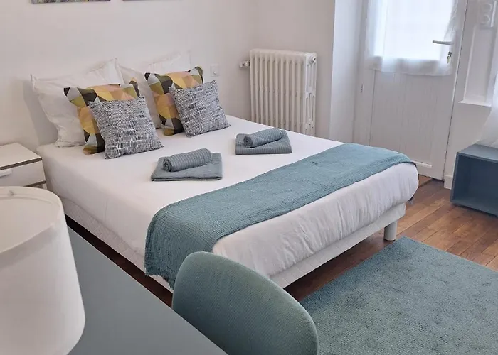 Apartament L'appel De La Foret - Wifi Fibre, Linge & Parking Châteaubriant